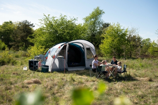Easy Camp Edendale 600 Blackroom 15M² & 6 Kişilik Yüksek Aile Çadırı resmi