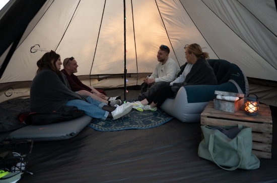 Easy Camp Moonlight Bell 12M² Glamping 7 Kişilik 2,60m Yüksek Aile Çadırı resmi