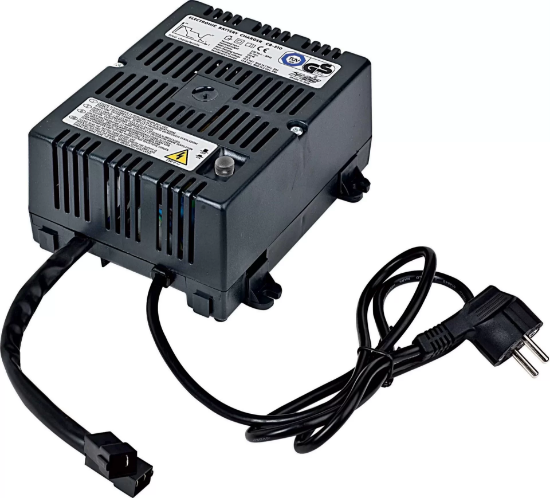 CBE CB510 12V 10A Akü Şarj Cihazı resmi