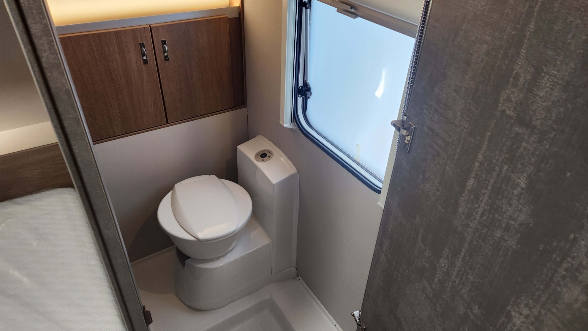 Senara 490 TD resmi