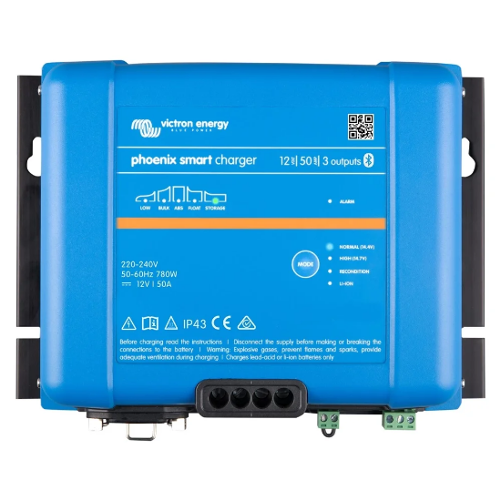 Victron Phoenix Smart 12/50 IP43 Üç Çıkışlı Şarj Cihazı resmi